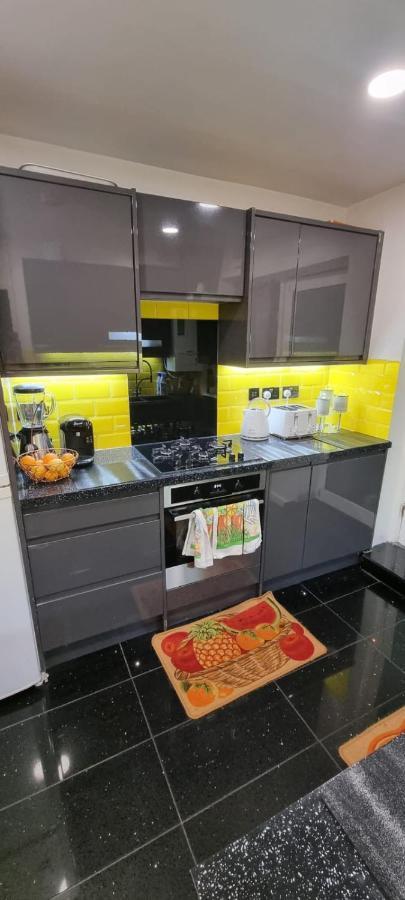Beautiful Rooms With Free On Street Parking In Sydenham London Eksteriør bilde